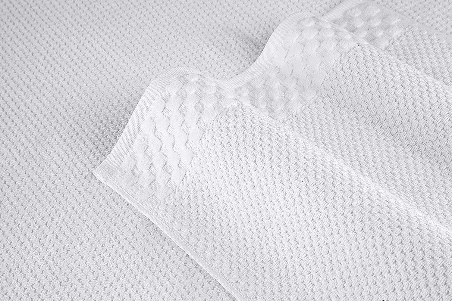 - Soft Textured and Quick Dry - 6 Piece Luxury White Towels for Bathroom - 100% Turkish Cotton - 2 Bath Towels, 2 Washcloths and 2 Hand Towels Set